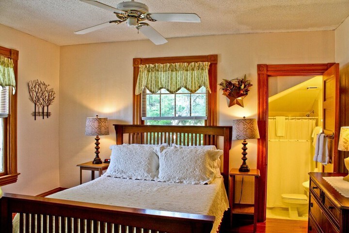 Room 19 of 39