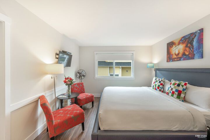 Room 28 of 51