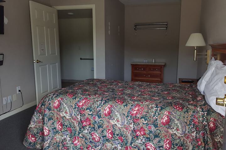 Room 31 of 46