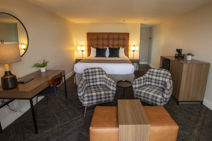 Shearwater Inn