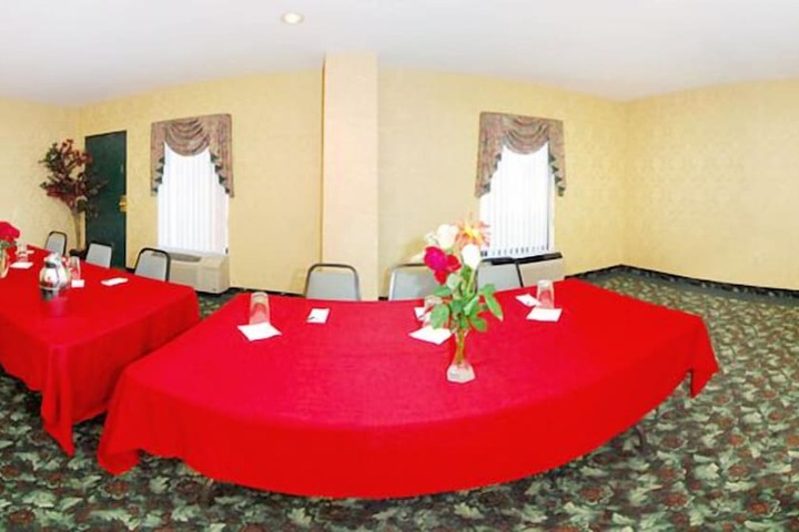 Quality Inn & Suites Wilson I-95