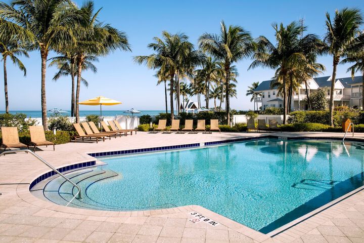 Tranquility Bay Beachfront Hotel and Resort
