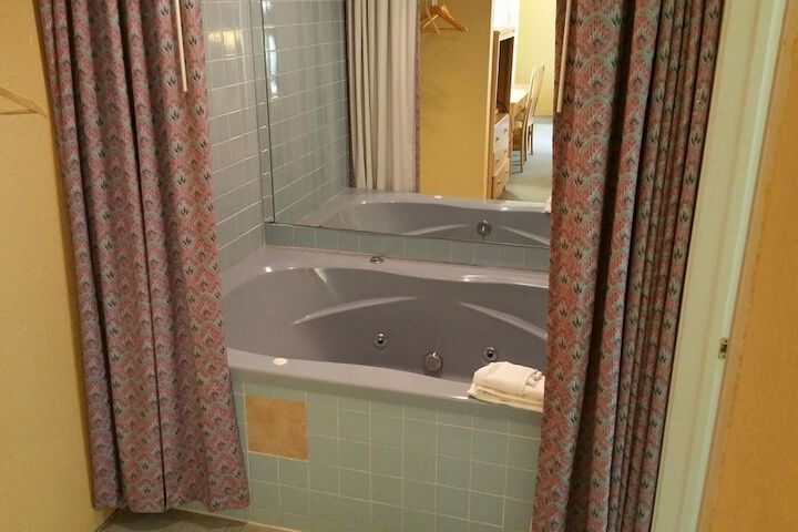 Room 31 of 46