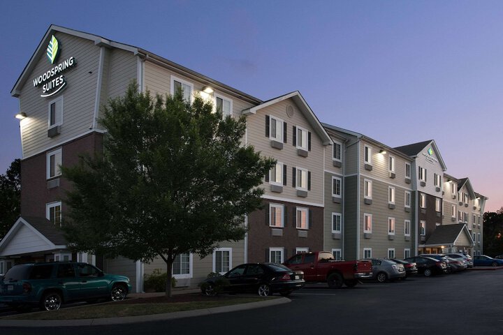 Hotel 2 of 34
