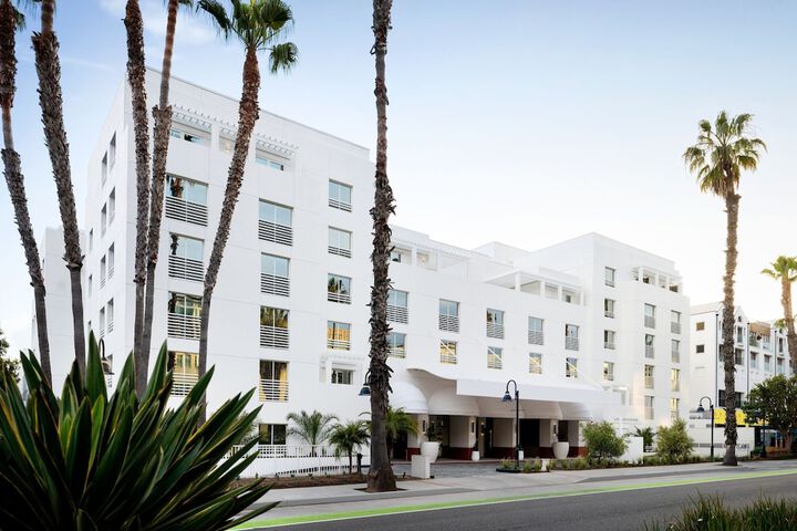 Hotel 2 of 62