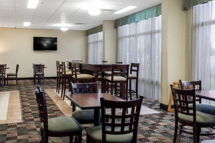 Quality Inn Cleveland MS