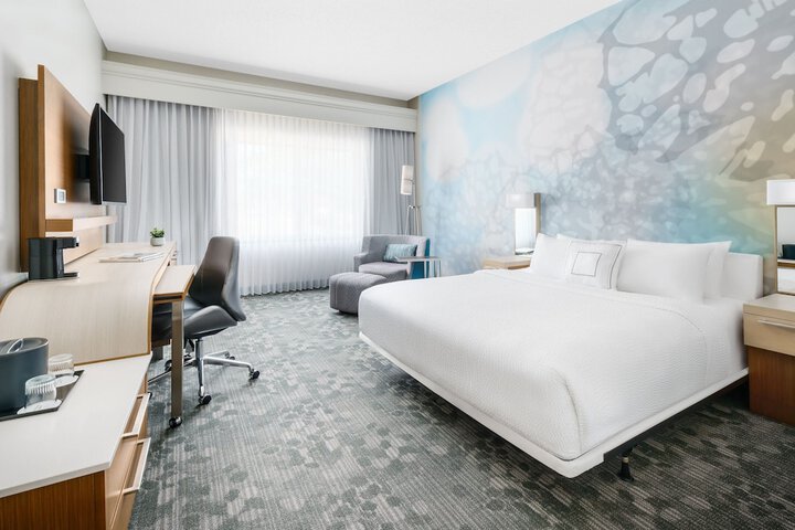 Room 21 of 44
