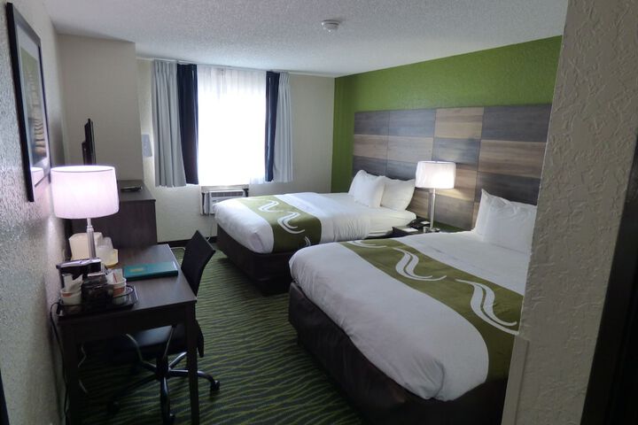 Quality Inn & Suites Leesburg Chain of Lakes