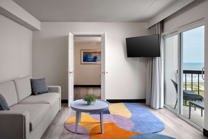 Room 21 of 62