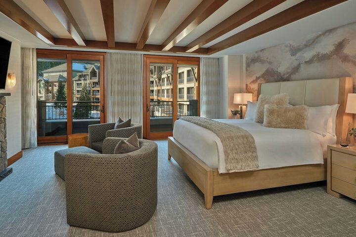 The Ritz-Carlton Lake Tahoe