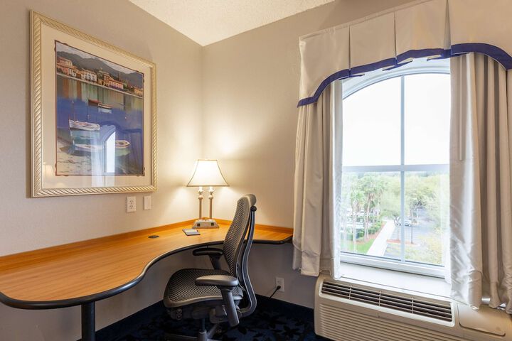 Room 51 of 75