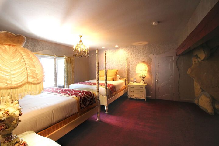 Room 92 of 461