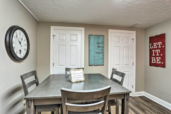 Centrally Located Sturgis Apt on Main St. w / Garage