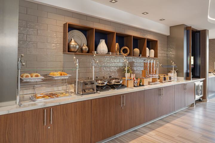 Breakfast/Coffee Service 43 of 54