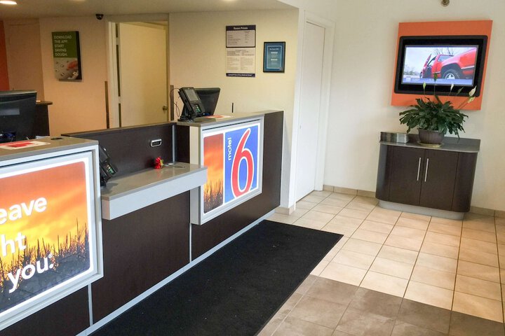 Motel 6 Roseville MN - Minneapolis North