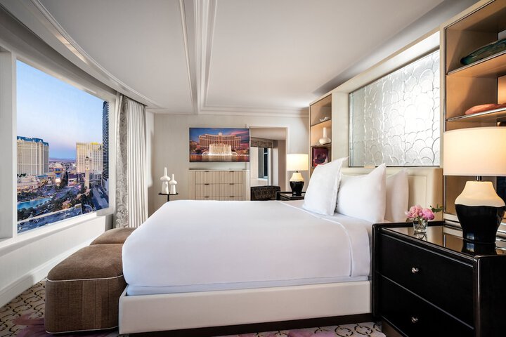 Room 70 of 121