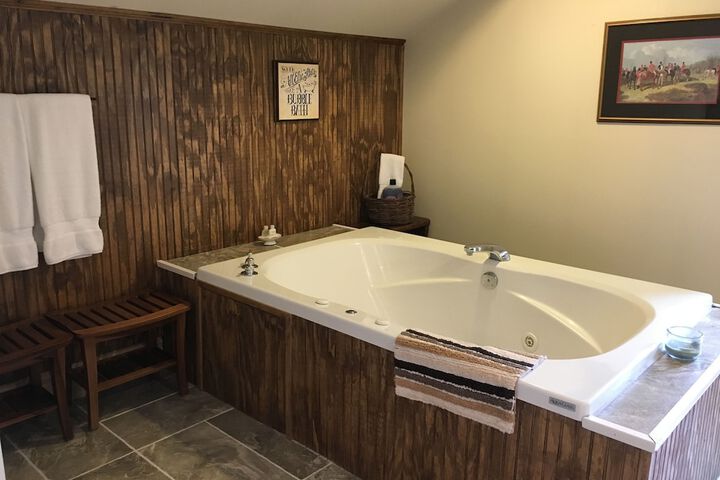 Hot Tub 66 of 68