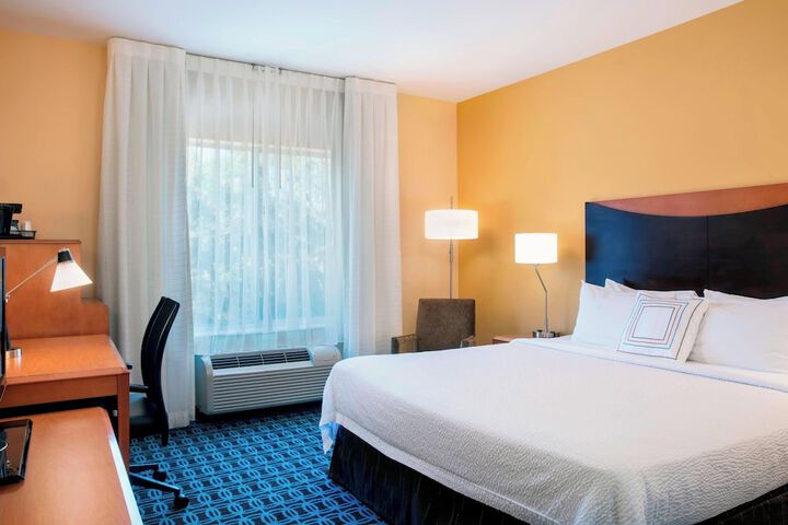 Fairfield Inn & Suites by Marriott Lakeland Plant City