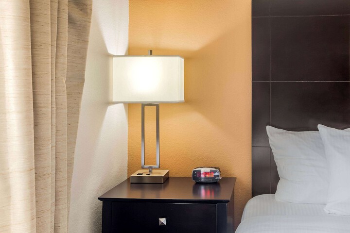 Room 29 of 38