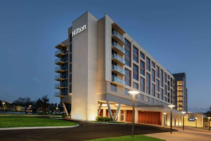 Hotel 6 of 106