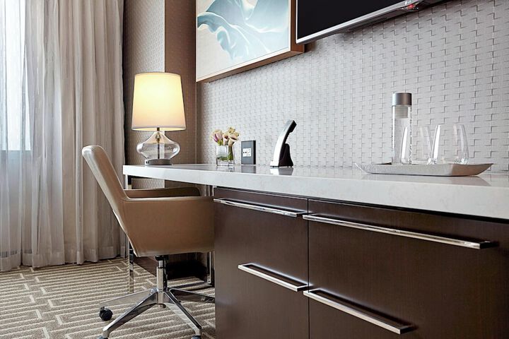 JW Marriott Minneapolis Mall of America