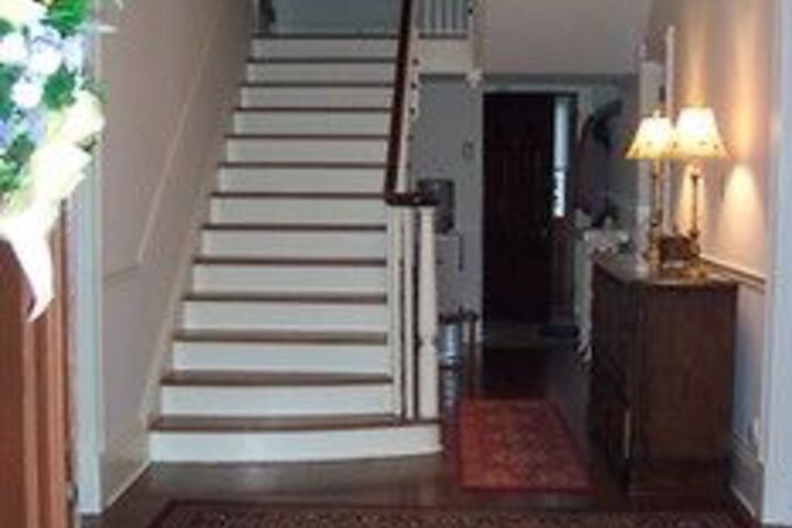 White Hall Manor Bed & Breakfast