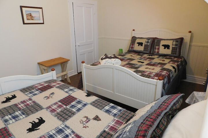 Room 25 of 54