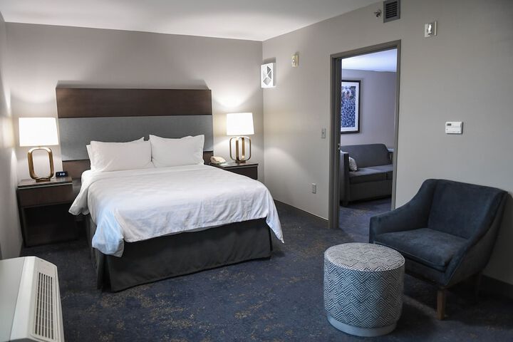 Room 60 of 105