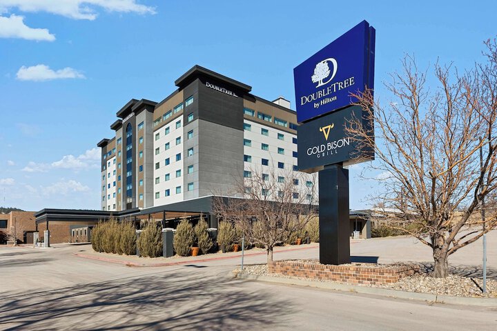 DoubleTree by Hilton Rapid City Downtown Convention Center