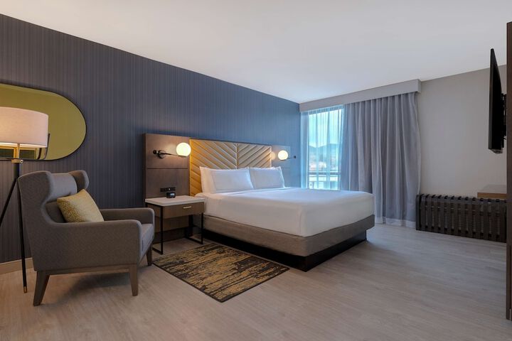 Room 47 of 82