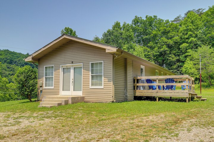 Huntsville Vacation Rental w / Fire Pit