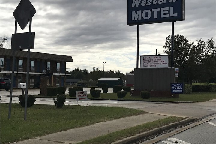 Hotel 2 of 34