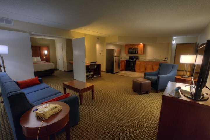 Room 64 of 74