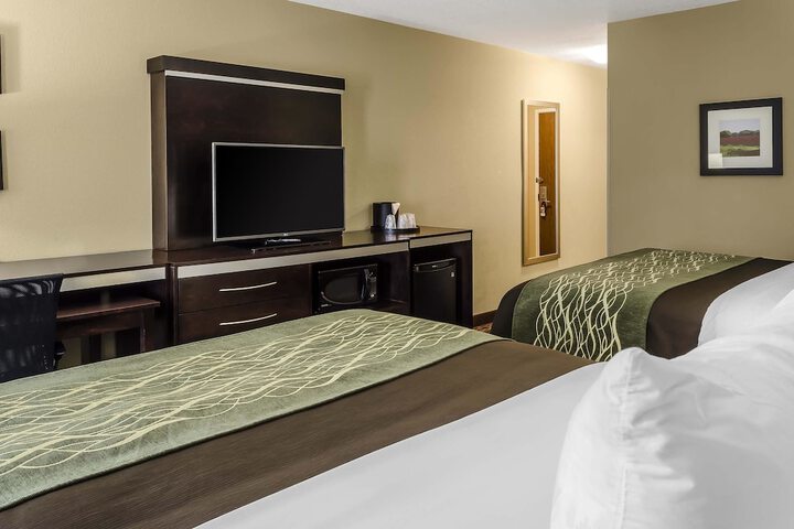 Room 18 of 43