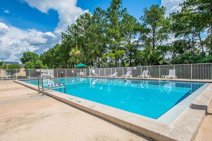 Pool 6 of 31