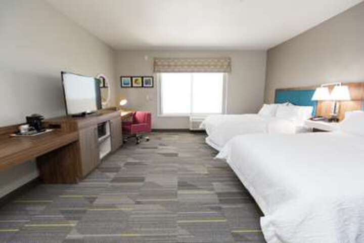 Room 104 of 200