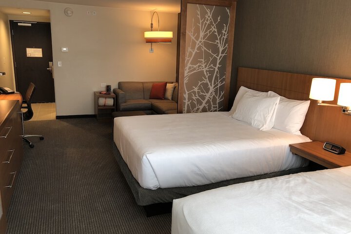 Room 22 of 42