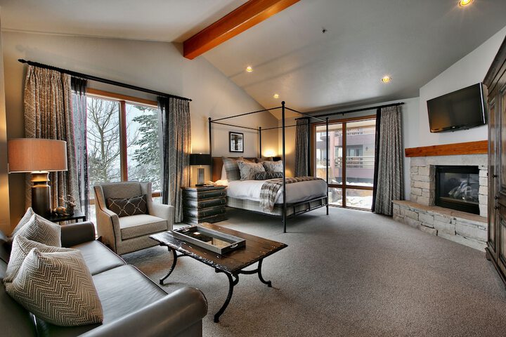 Stein Eriksen Lodge