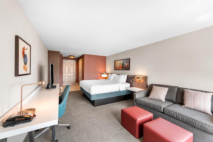 Hilton Garden Inn Overland Park