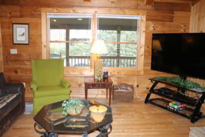 Riverside Log Cabins