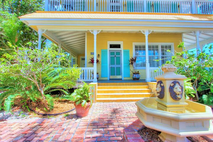 Southernmost House - Adult Exclusive