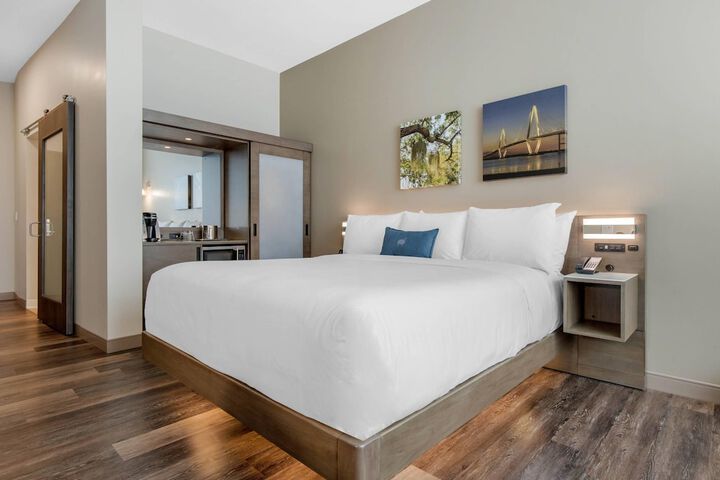 Cambria Hotel Mount Pleasant – Charleston