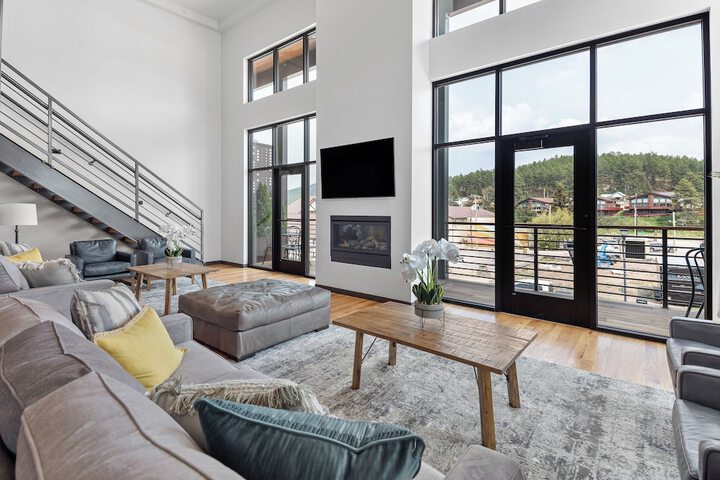 McGregor and Main Luxury Lofts