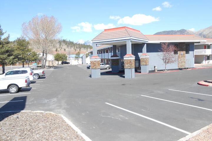 Hotel 4 of 33