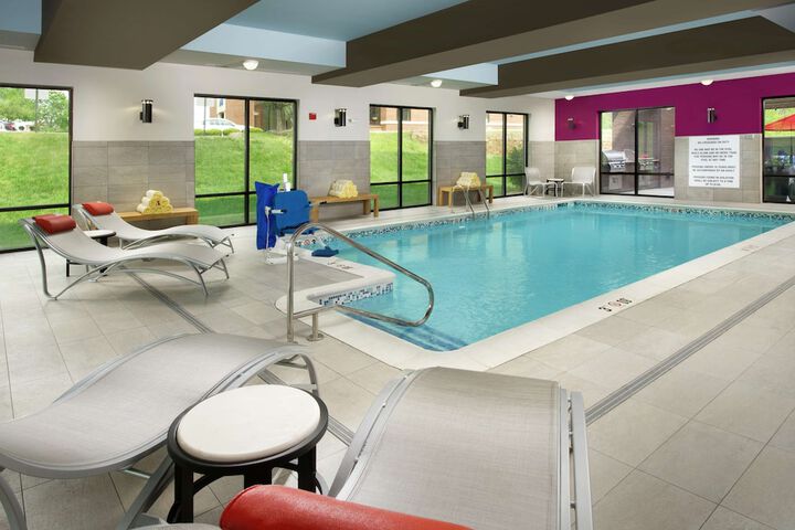 Hampton Inn Louisville East / Hurstbourne