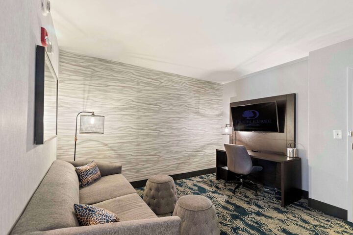 Room 17 of 59