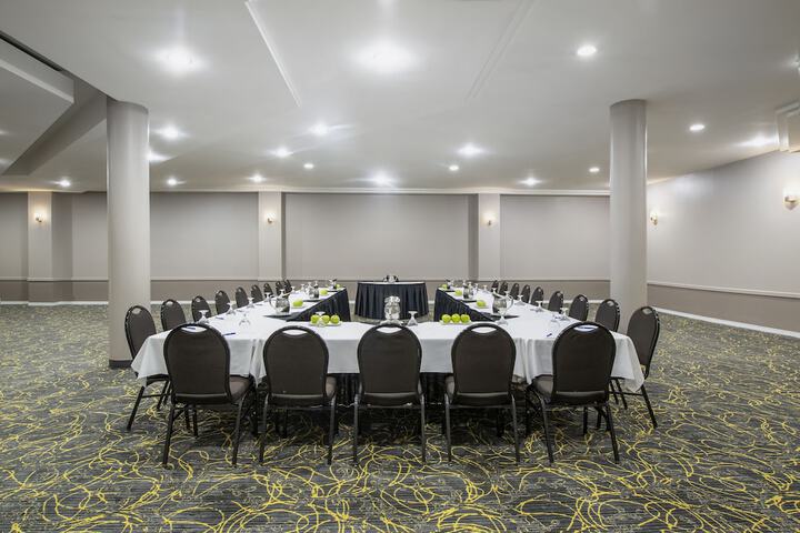 Delta Hotels by Marriott Regina