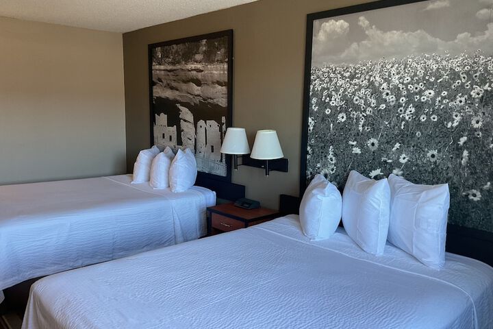Room 10 of 17