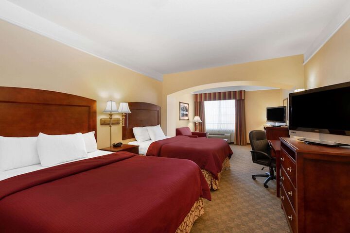 Room 16 of 29