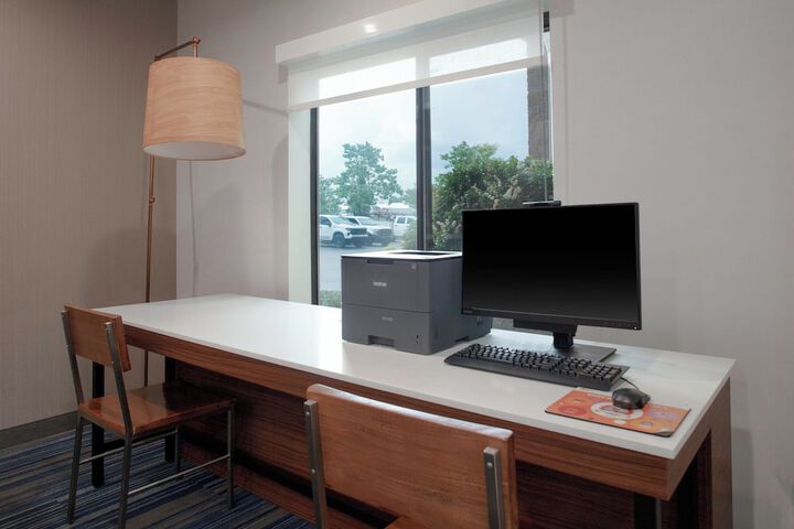 Business Center 58 of 58